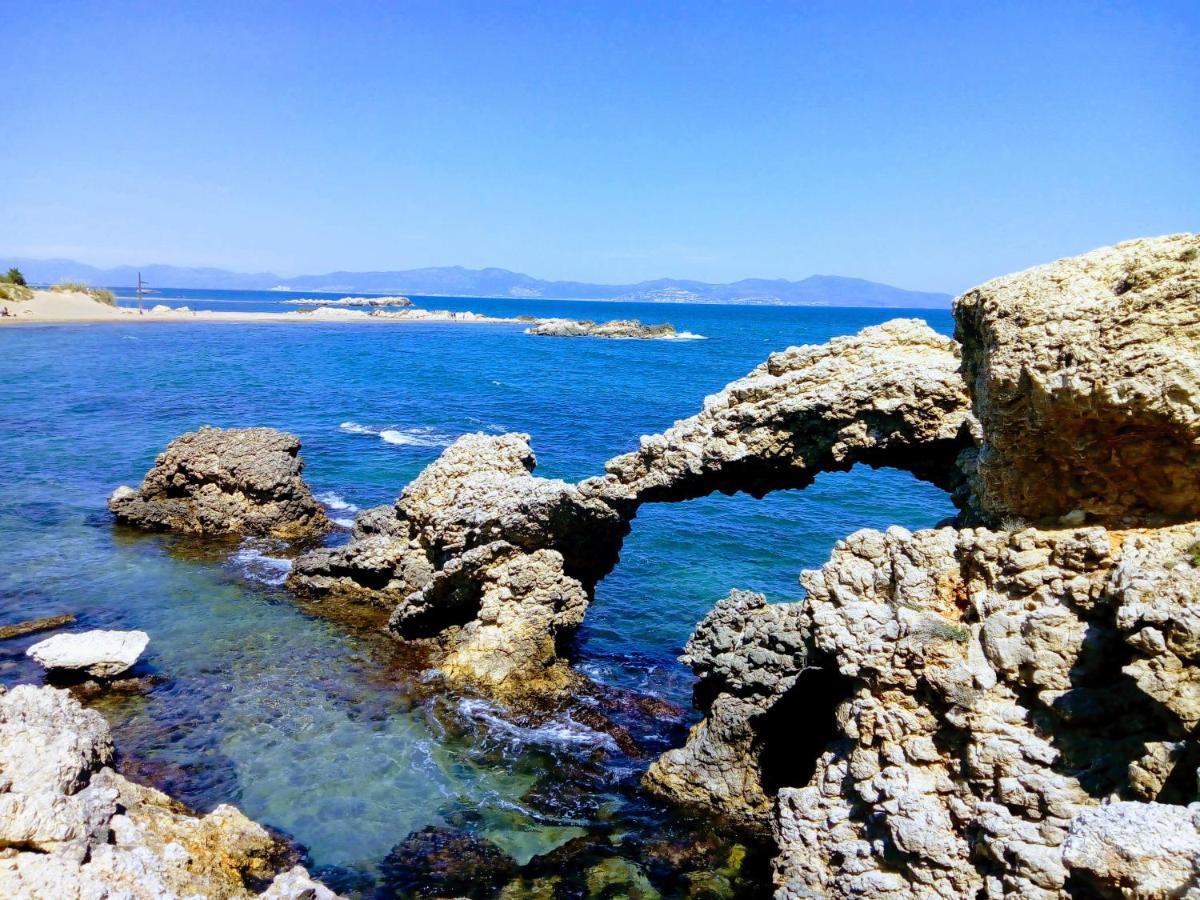 Can Pedragos Sales de Llierca ภายนอก รูปภาพ