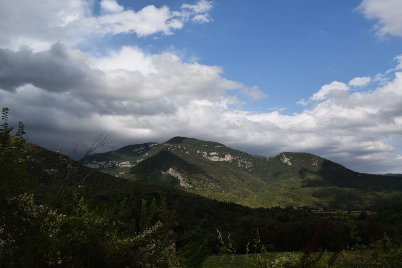 Can Pedragos Sales de Llierca ภายนอก รูปภาพ